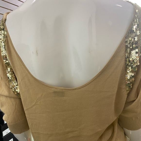 Halston - Picture 4 of 4